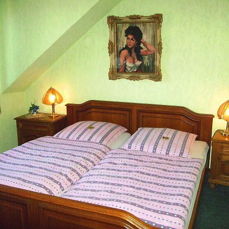 Hotel Garni Huttenhof Kall Esterno foto