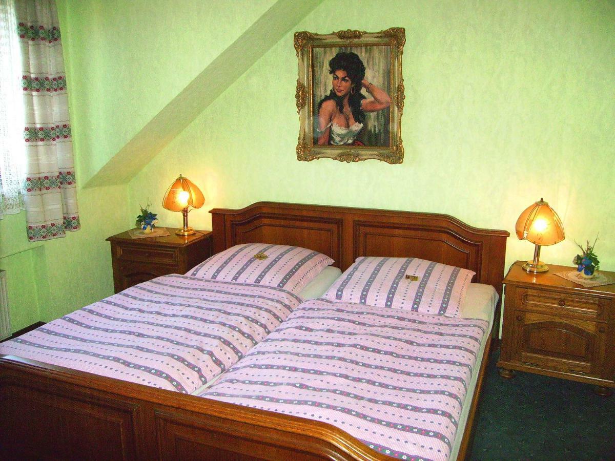 Hotel Garni Huttenhof Kall Esterno foto