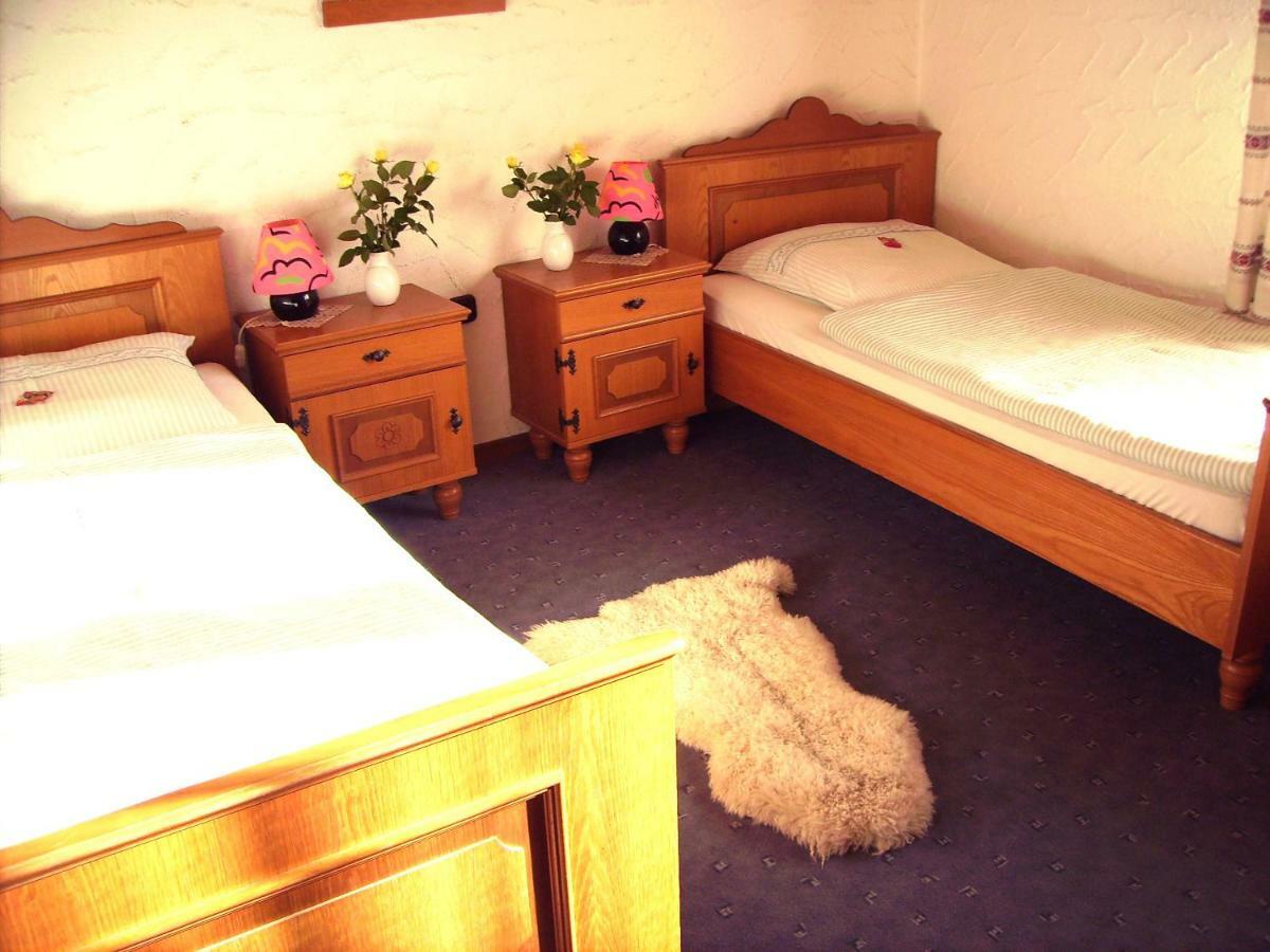 Hotel Garni Huttenhof Kall Esterno foto